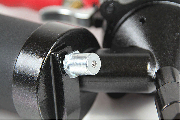 Пневмошприц профессиональный для смазки, автомат