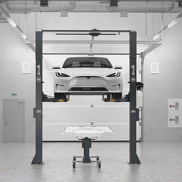 Подъемник мобильный для обслуживания АКБ электромобилей