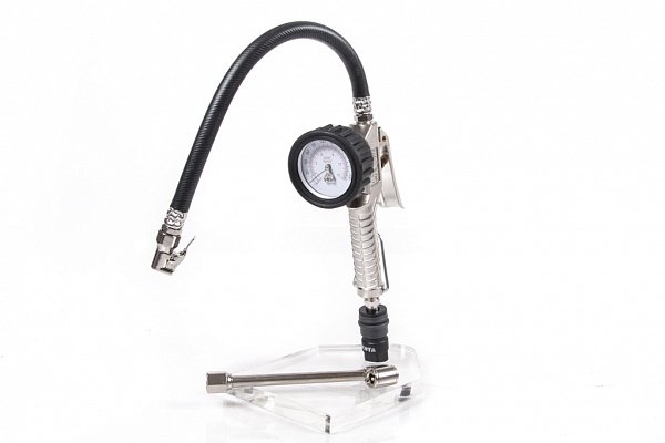 Подкачка шин с манометром и доп. насадкой